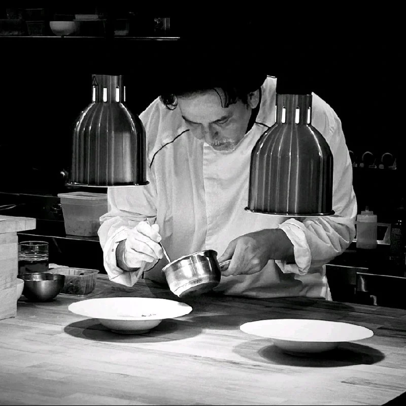 Cours de cuisine dans la cuisine de La Grange
